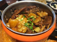 小锅烧大鹅土豆-95号酱骨·一块豆腐(展春园西路店)