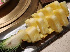 -蚂蚁洞·烤肉大营地(上海静安大悦城店)