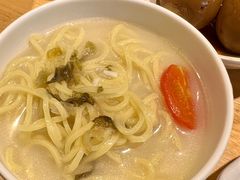 -玖鲜小笼(中山广场店)