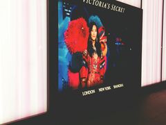 -Victoria's Secret(杭州湖滨银泰in77店)