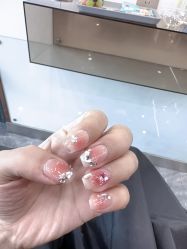 -U+nail优加专业美甲美睫
