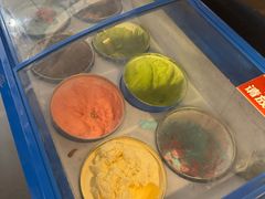 冰淇淋-火炉火自助餐(西直门凯德MALL店)