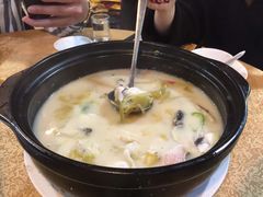 -品香菜馆(旗峰路中侨大厦店)