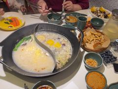 -新辣道鱼火锅(上地华联店)