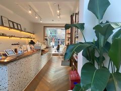 -Line 咖啡(石厦花园店)