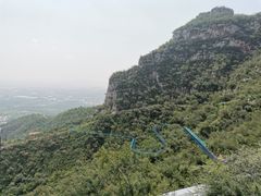 -抱犊寨风景区
