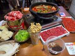 -黔有有贵州酸汤夺夺粉火锅(五味十字店)
