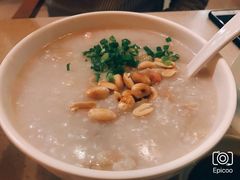 -龙凤点心饼家·39年老字号(松岗店)