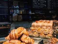 -麦田工坊(月湖店)