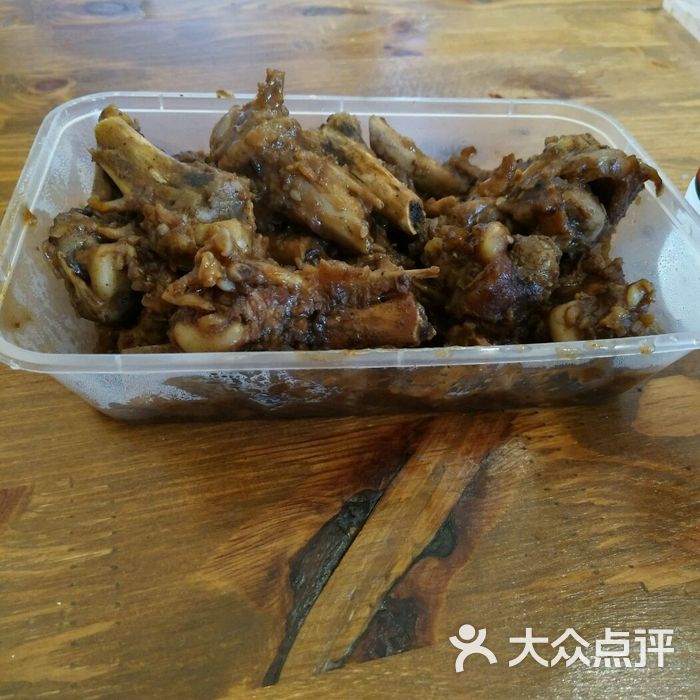 小翔麻辣串鸡骨棒