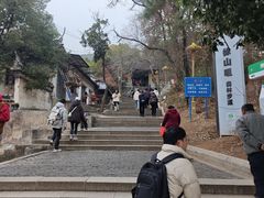 -灵岩山风景区