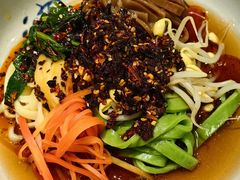 -江城小馆陕南妈妈菜·全球旅行餐厅(钟楼店)