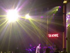 -TZ House音乐现场(来福士中心店)