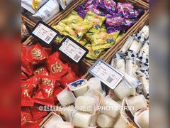 -来伊份(仙霞路五店)