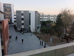 -北京师范大学附属中学