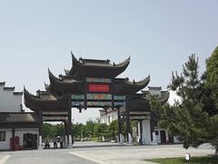 -八大山人梅湖景区