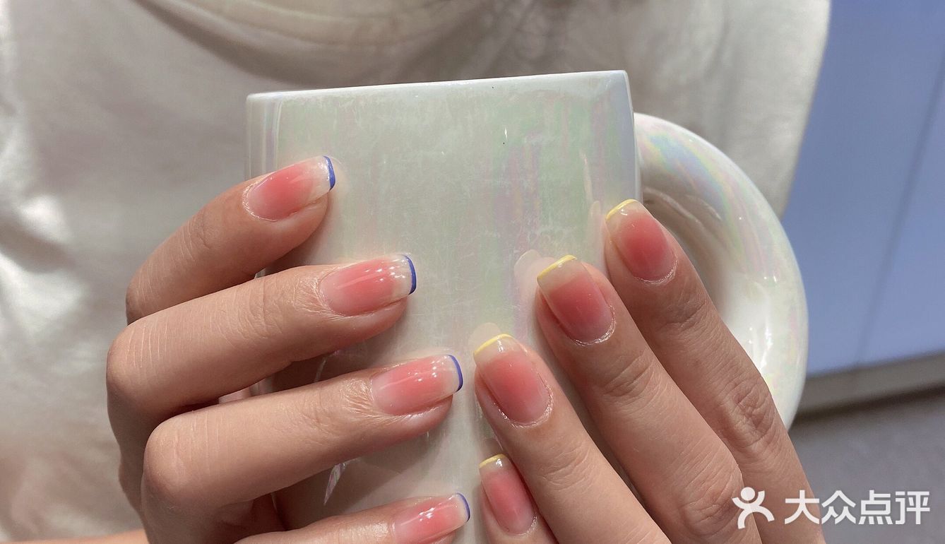 水蜜桃🍑般的腮红美甲来了💅