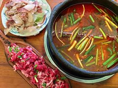-贵厨酸汤牛肉(花果园国际中心店)