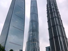 -陆家嘴空中步行连廊