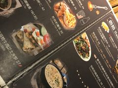-玛格萝妮(汇智国际商业中心店)
