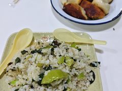 -舒蔡记生煎菜饭(云南中路店)
