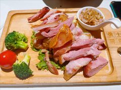 -俄士厨房(五棵松华熙LIVE店)