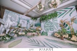 -MIAMOR米艾茉婚纱摄影(江都店)