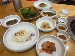 小菜-黄金牧场(明洞总店)
