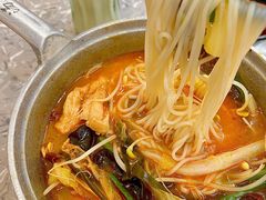 -汤小云火锅米线(钻汇广场店)
