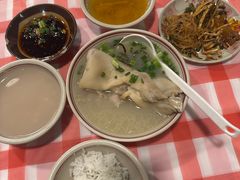 -老方桌烂蹄花川菜馆(九龙坡店)