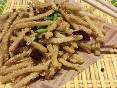 -肥肥虾庄·金牌油焖大虾(汉口城市广场店)