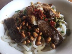 -牛八宝桂林米粉(八里庄店)