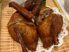 招牌乳鸽-虾饺妹·粤式手工点心(水荫路店)