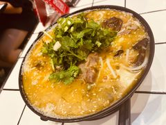 -肥汁米蘭香港米线(长宁来福士店)