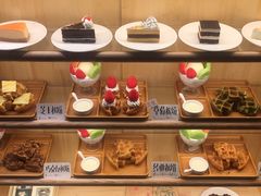 -猫的天空之城概念书店(杭州南宋御街店)