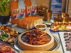 -金会长自助海鲜·烤肉(人民广场店)