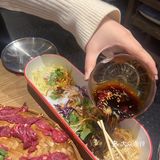 和姐妹来破路边提前过圣诞🎄🧑‍🎄咯