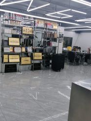 -宫铭烫发染发接发店