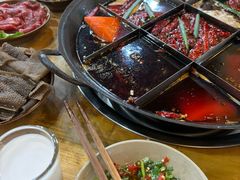 -正南齊北重庆老火锅(光华村直营店)