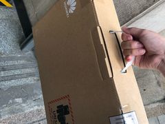 -华为授权体验店(万航渡路)