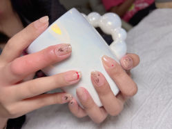 -槿里日式美甲工作室