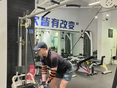 -汗水空间私教健身连锁(SM广场店)
