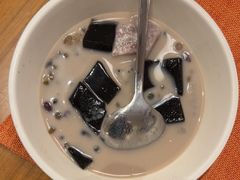 -亚龙湾希尔顿自助餐厅·海鲜·烧烤·沙滩BBQ·现场乐队