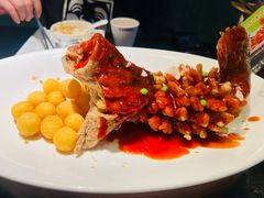 -吴越荣记苏州菜·松鼠桂鱼100%活鱼现做(月光码头店)