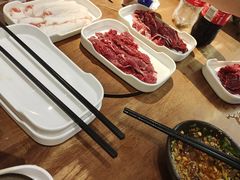 -天成·潮州牛肉脆肉鱼生蚝自助火锅