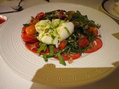 -Mogul Eatery·大亨餐酒馆