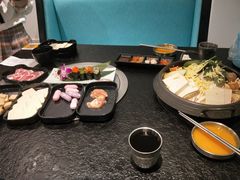 -烤路里·韩国品质自助烤肉(石路天虹4号店)