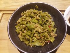 -72街红烧排骨饭(海珠丽影广场店)