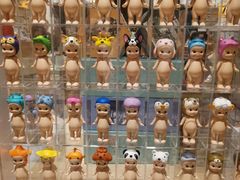 -猫的天空之城概念书店(杭州南宋御街店)