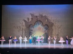 -交通银行前滩31演艺中心